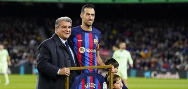 لابورتا: نسعى لتجديد عقد بوسكينس.. والليجا تصنع قوانين لمنعنا من التعاقدات