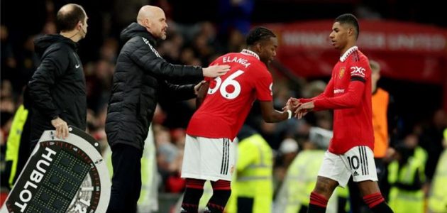 مهاجم مانشستر يونايتد يعترف: كنت قريبًا من التوقيع مع برشلونة في يناير